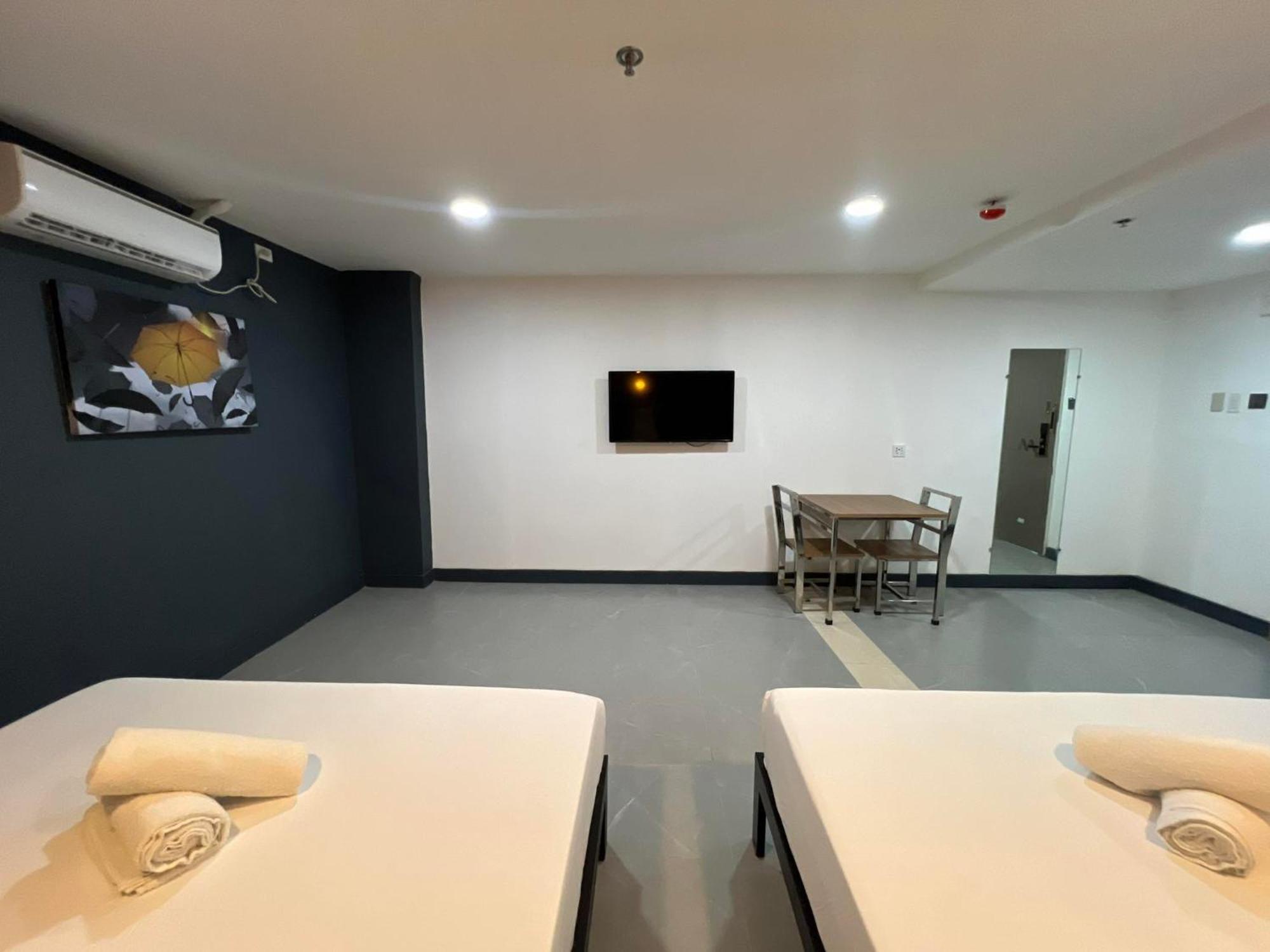 Maine City Residences Tramo Пасай Екстериор снимка