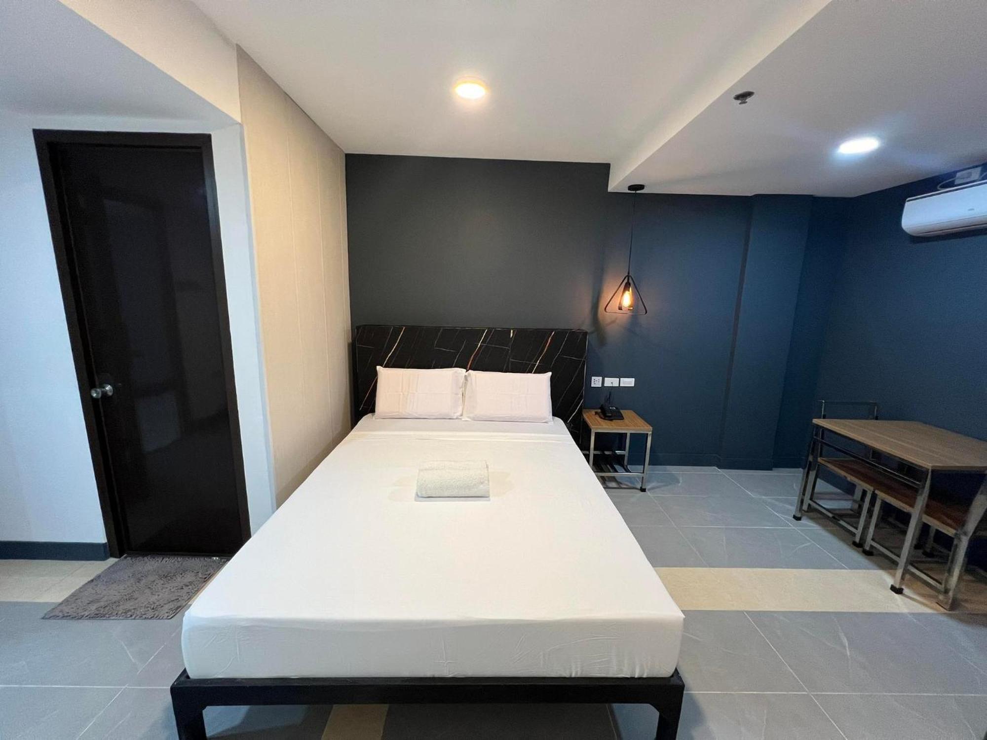 Maine City Residences Tramo Пасай Екстериор снимка