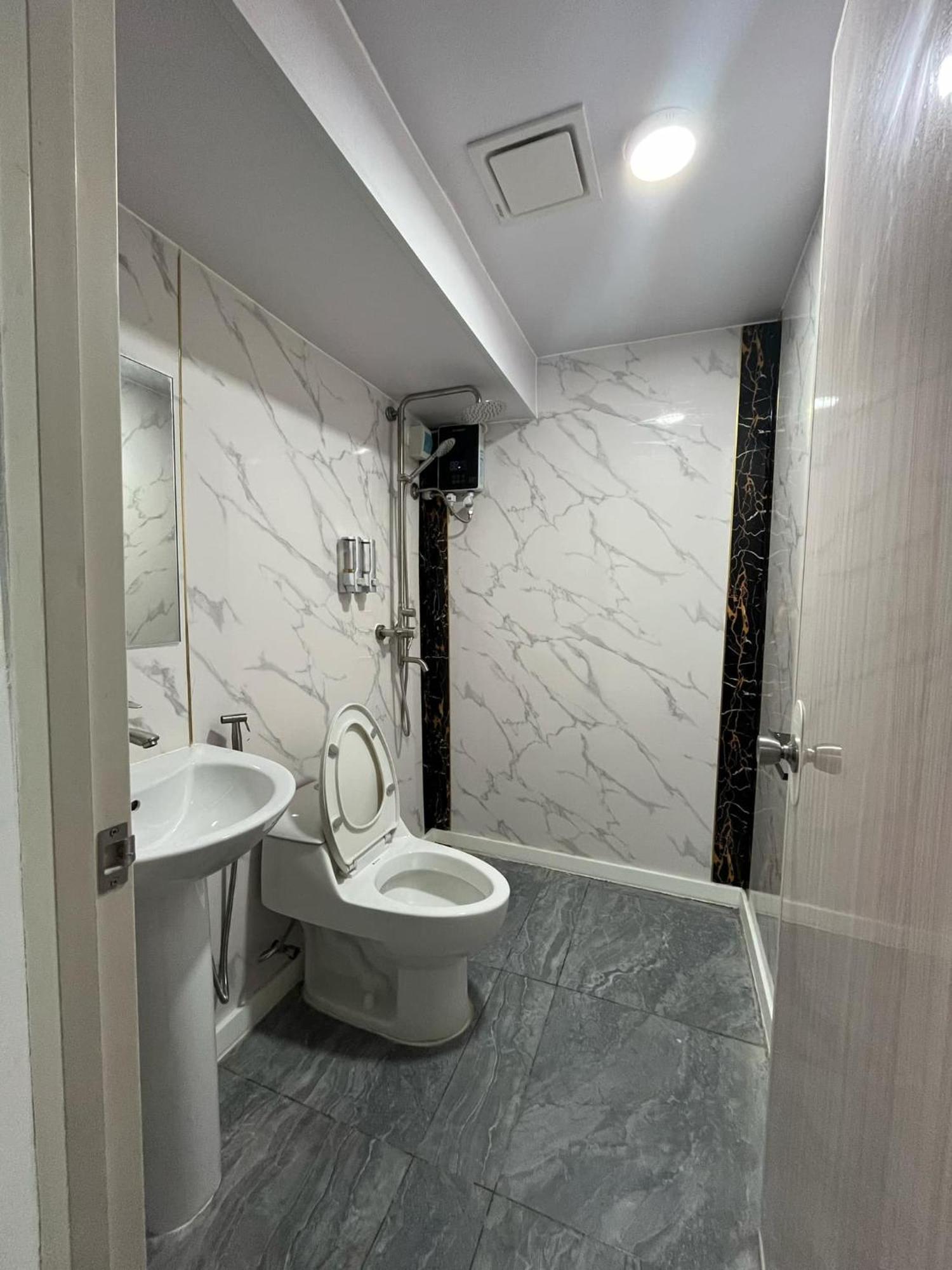 Maine City Residences Tramo Пасай Екстериор снимка