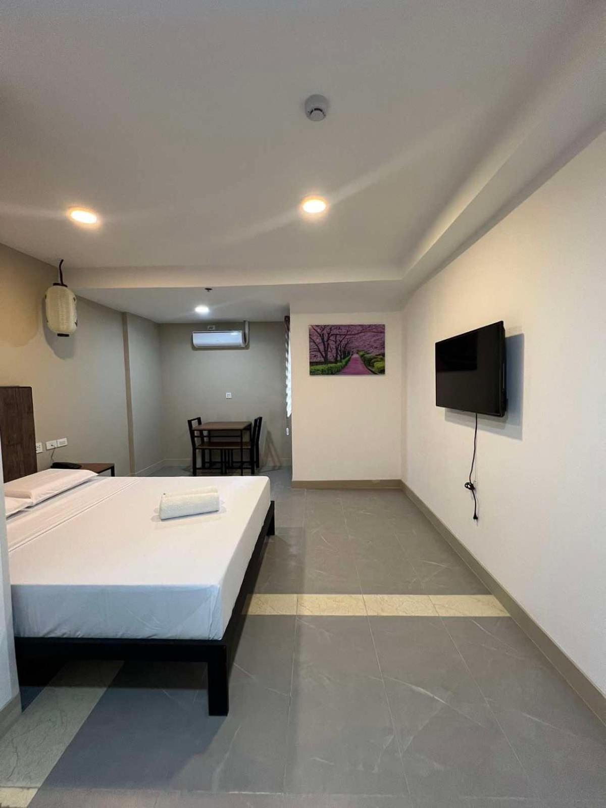 Maine City Residences Tramo Пасай Екстериор снимка
